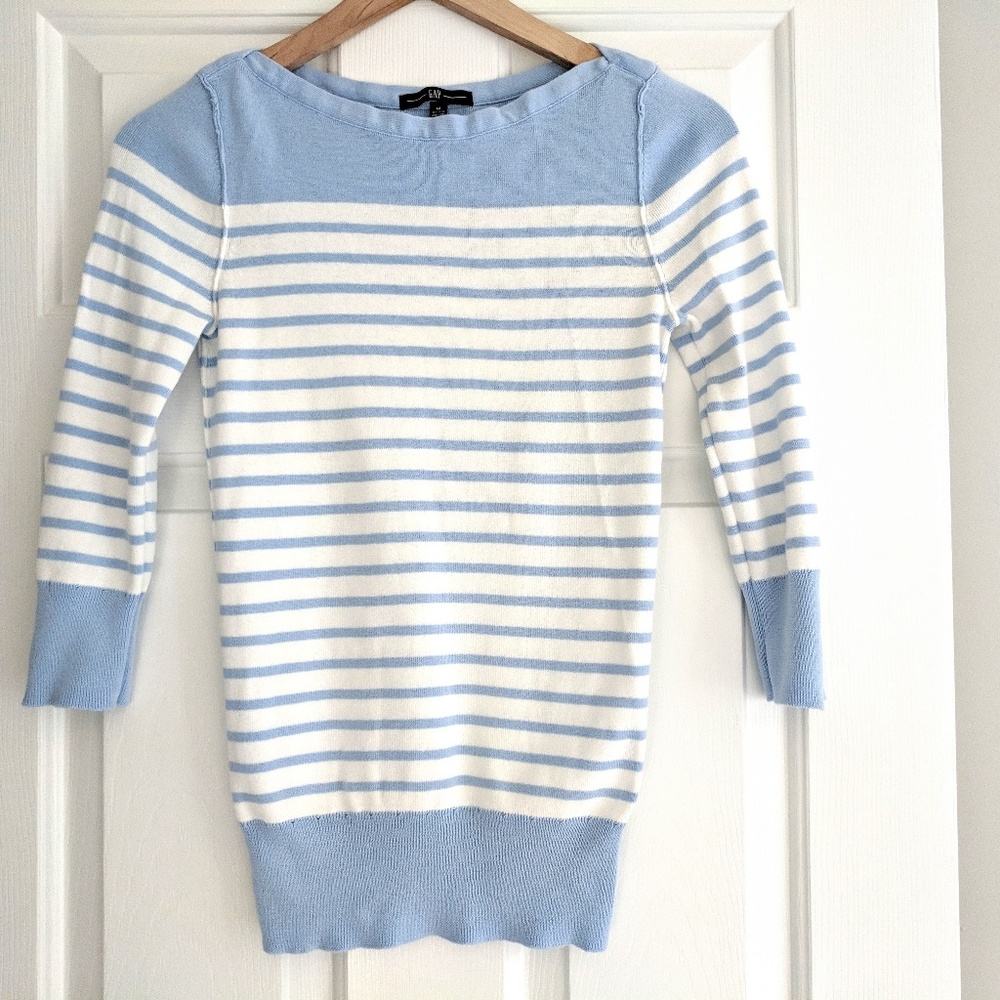 gap light blue & white boat neck pullover sweater